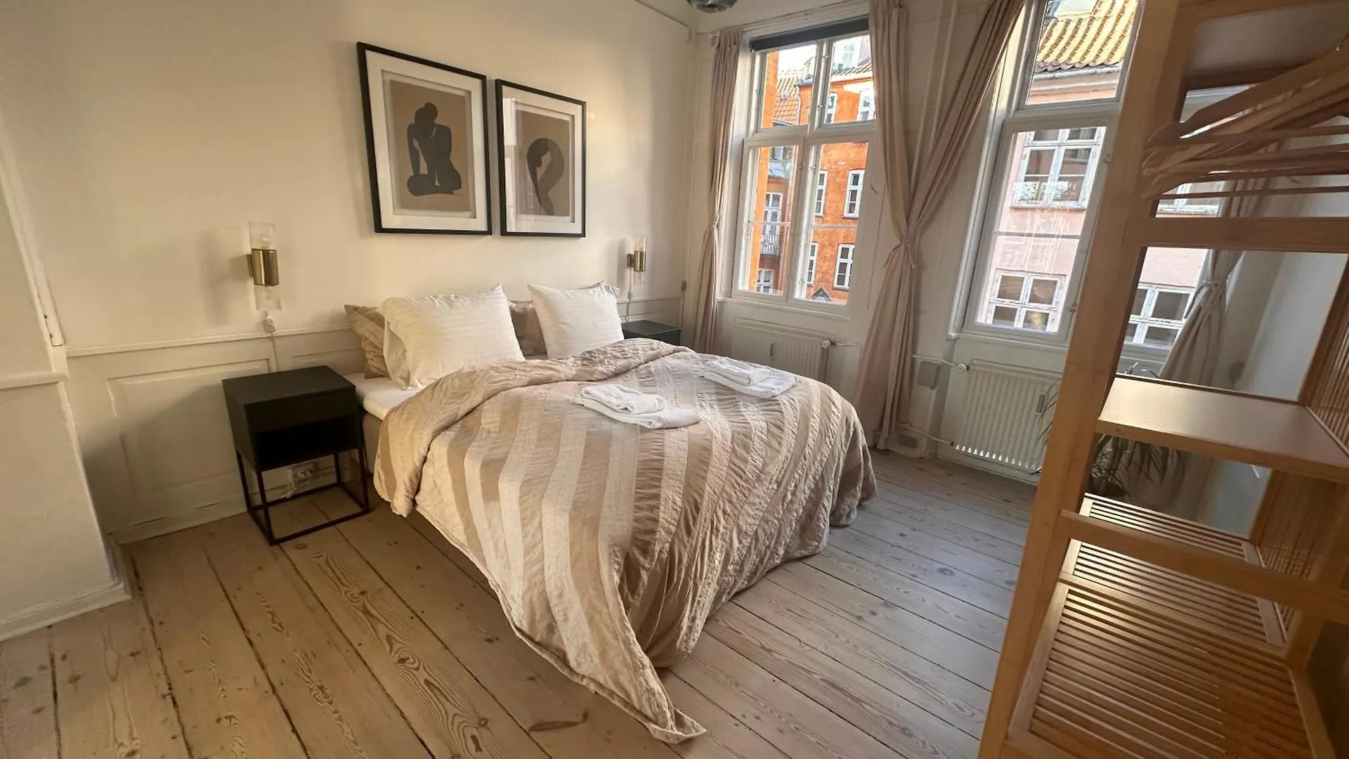 The Square - Carolinas Apartments Copenhagen Denmark