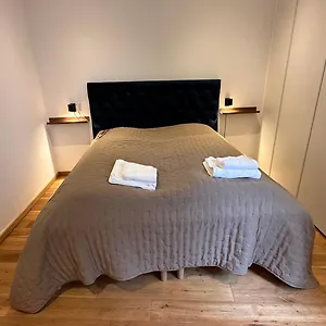 Fabelagtig 8 Apartment