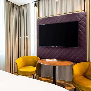 Nh Collection Otel
